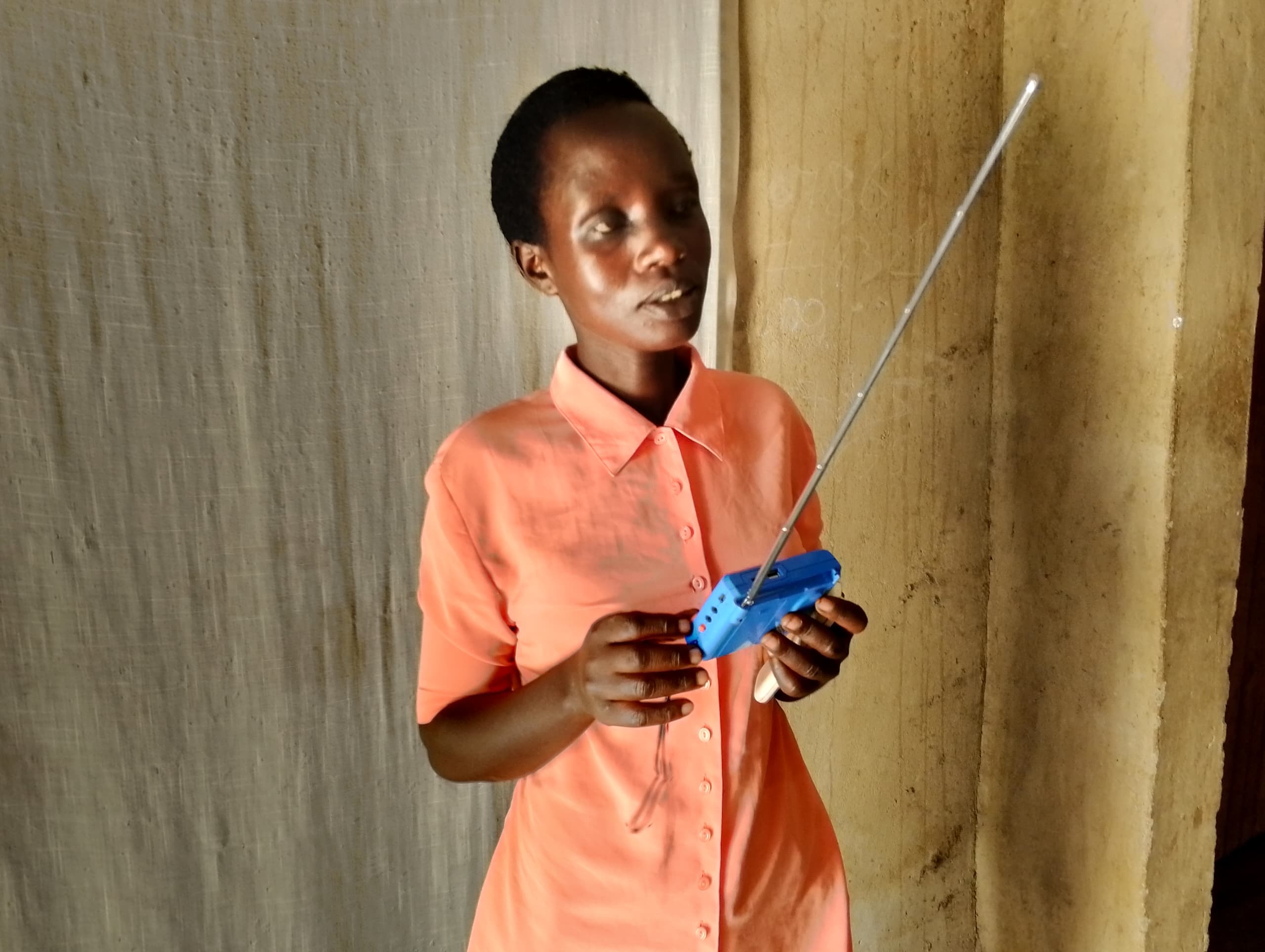 Mukangango warokotse Jenoside avuga ko atabonaga uko yumva radiyo ngo amenye amakuru