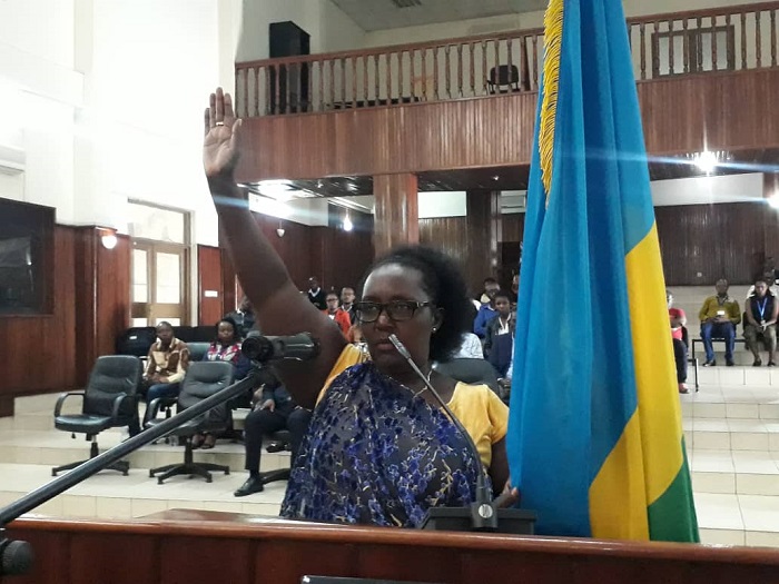 Mukantaganzwa yarahiriye imirimo mishya