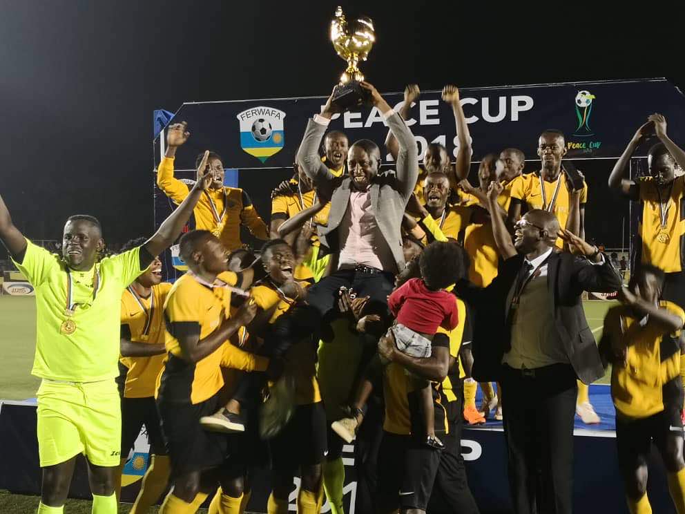 Mukura yegukanye igikombe cy