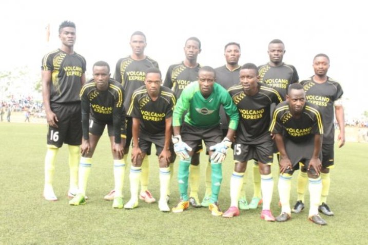 Okoko yizeye ko we na Mukura ye bazashimisha abafana ku cyumweru