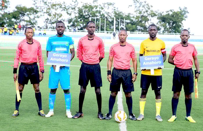 Mukura yanenze imisifurire yari iyobowe na Hakizimana Abdul wasifuye mu kibuga hagati