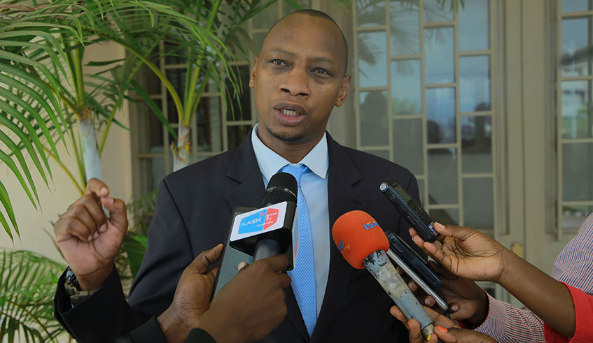 Umunyamategeko Edward Murangwa watanze ikirego