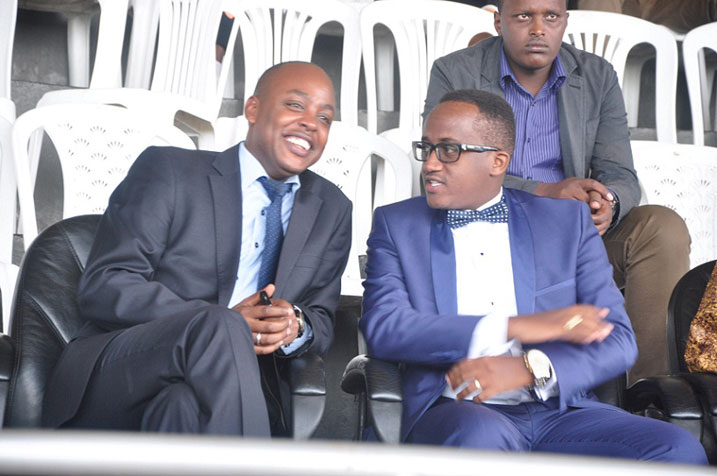 Murenzi ari kumwe na Gacinya uyobora ikipe ya Rayon Sports 