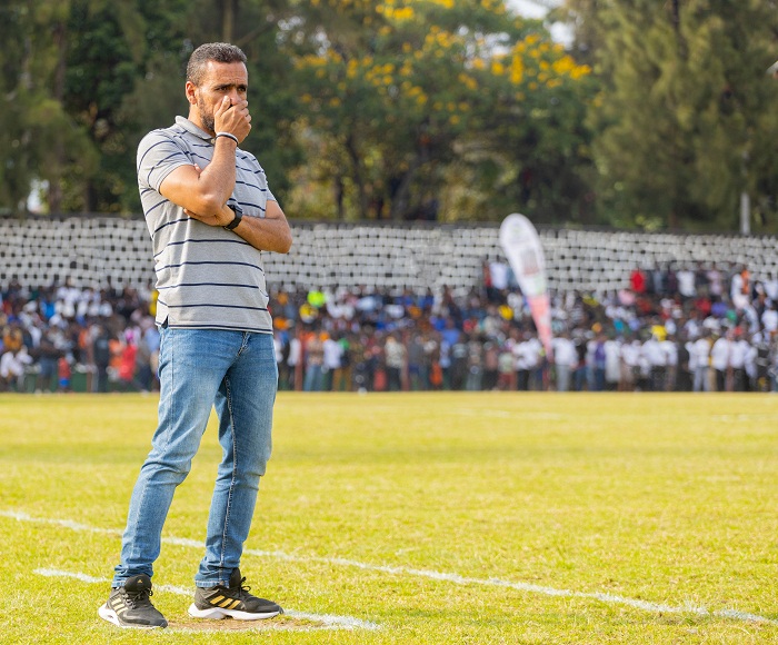 Umutoza wa Musanze FC Adel ntabwo yumvaga ibirimo kumubaho