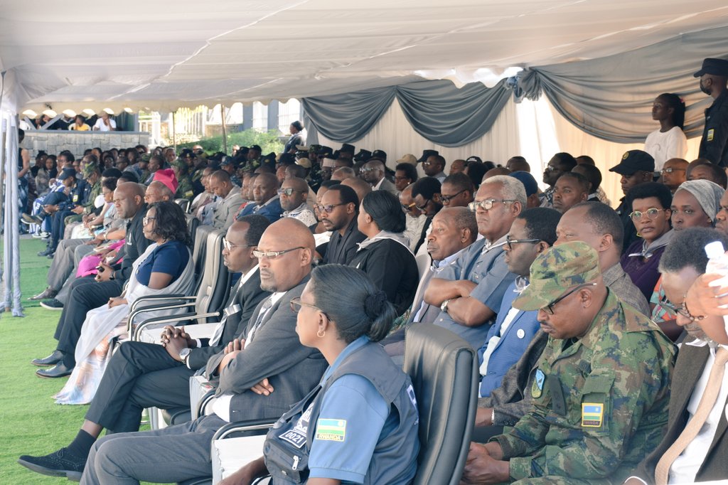 Ni umuhango witabiriwe n'abayobozi mu ngeri zinyuranye hamwe n'abaturage