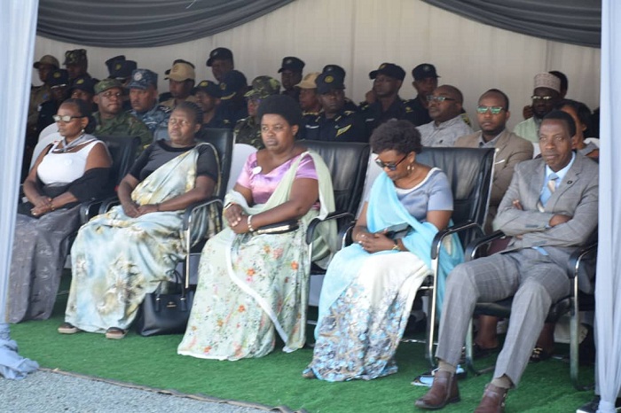 Bamwe mu Badepite bifatanyije n'abaturage bo mu Majyaruguru Kwibuka