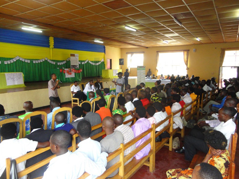 Muri rusange, urubyiruko rwasoje amahugurwa ni 240.