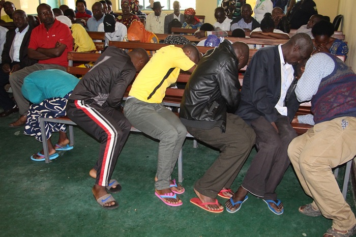 Aba uko ari batandatu urukiko rwategetse ko bafungwa iminsi 30 y