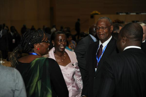 Minisitiri Mushikiwabo ageze i Addis Ababa.