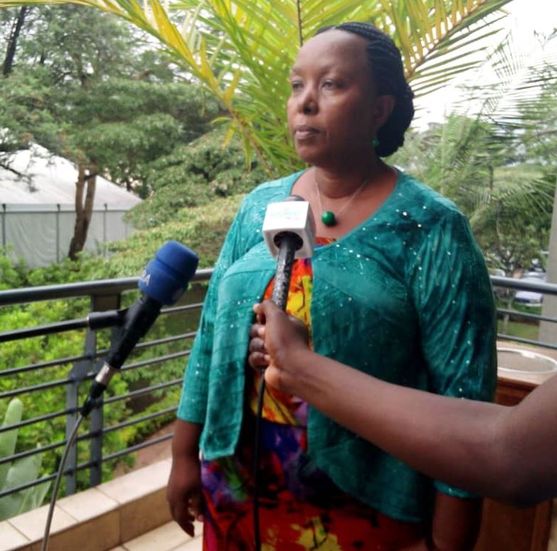 Mutakwasuku Yvonne avuga ko biyemeje gukomeza gufasha abaturage gusobanukirwa uburenganzira bwabo bwo kurwanya ruswa