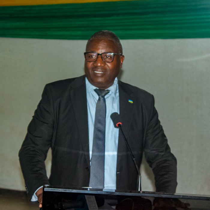 Minisitiri w'Ubutegetsi bw'Igihugu, Dr. Patrice Mugenzi