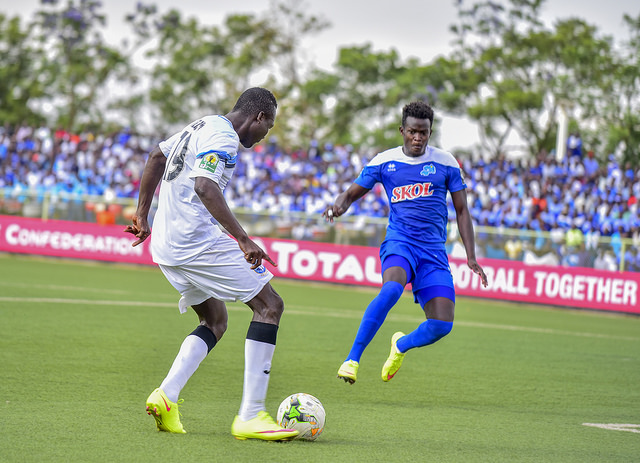 Mutsinzi Ange ni umwe mu bakinnyi bafatiye runini ikipe ya Rayon Sports mu mwaka w'imikino ushize