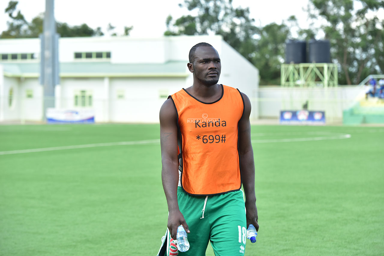 Mutuyimana Evariste wari umunyezamu wa Rayon Sports yitabye Imana Shampiona ibura iminsi mike ngo itangire