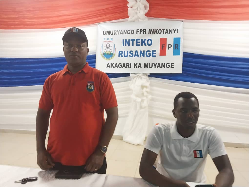 Dr Mugisha Stephen (uhagaze)