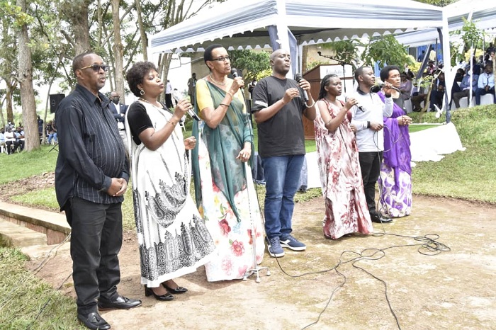 Abahanzi batandukanye bafashije mu kwibuka i Mwurire