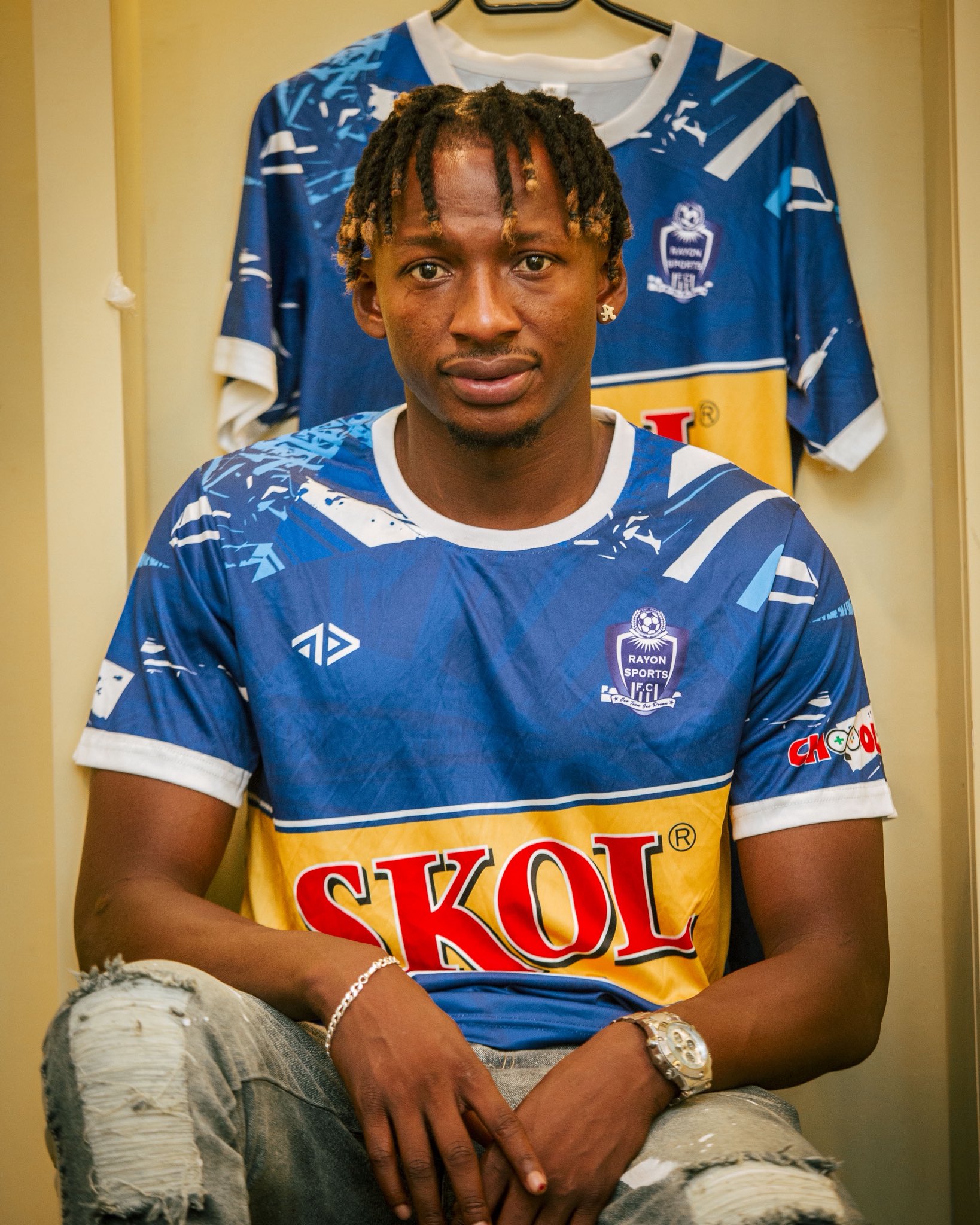 Myugariro ukomoka mu gihugu cya Burukinafaso Ben Aziz DAO yamaze kwerekeza muri Gikundiro