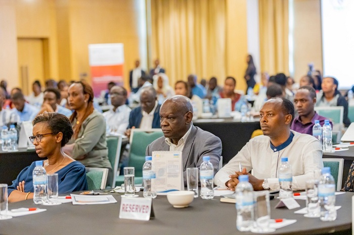 Inama yitabiriwe n'inzobere mu buzima