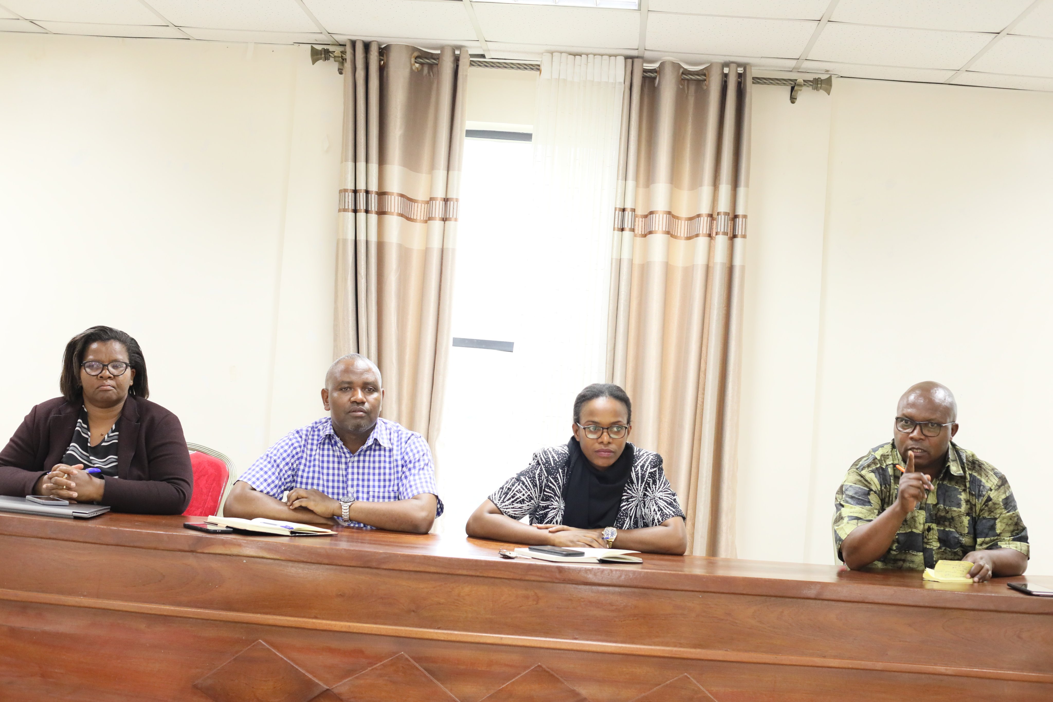 Umuyobozi wa RAB, Dr. Ndabamenye Telesphore ni umwe mu bakomeje gusura Akarere ka Gakenke, agira inama abashinzwe ubuhinzi