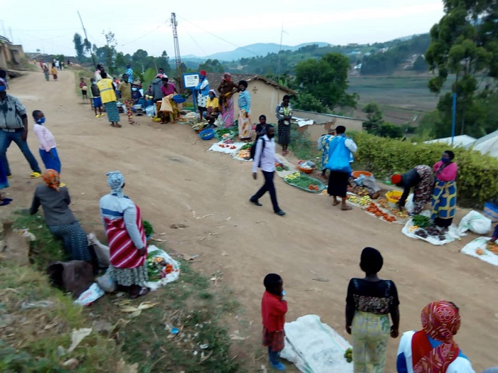 Kuri uyu muhanda nyuma yo gufunga ibikorwa by'ubucuruzi bo batangira gukora