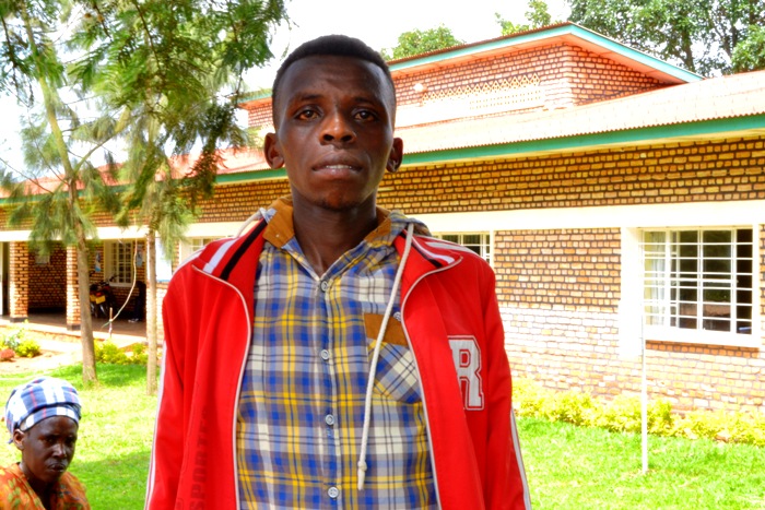 Ndahayo avuga ko Clubs z'Ubumwe n'Ubwiyunge zibafasha kwiteza imbere