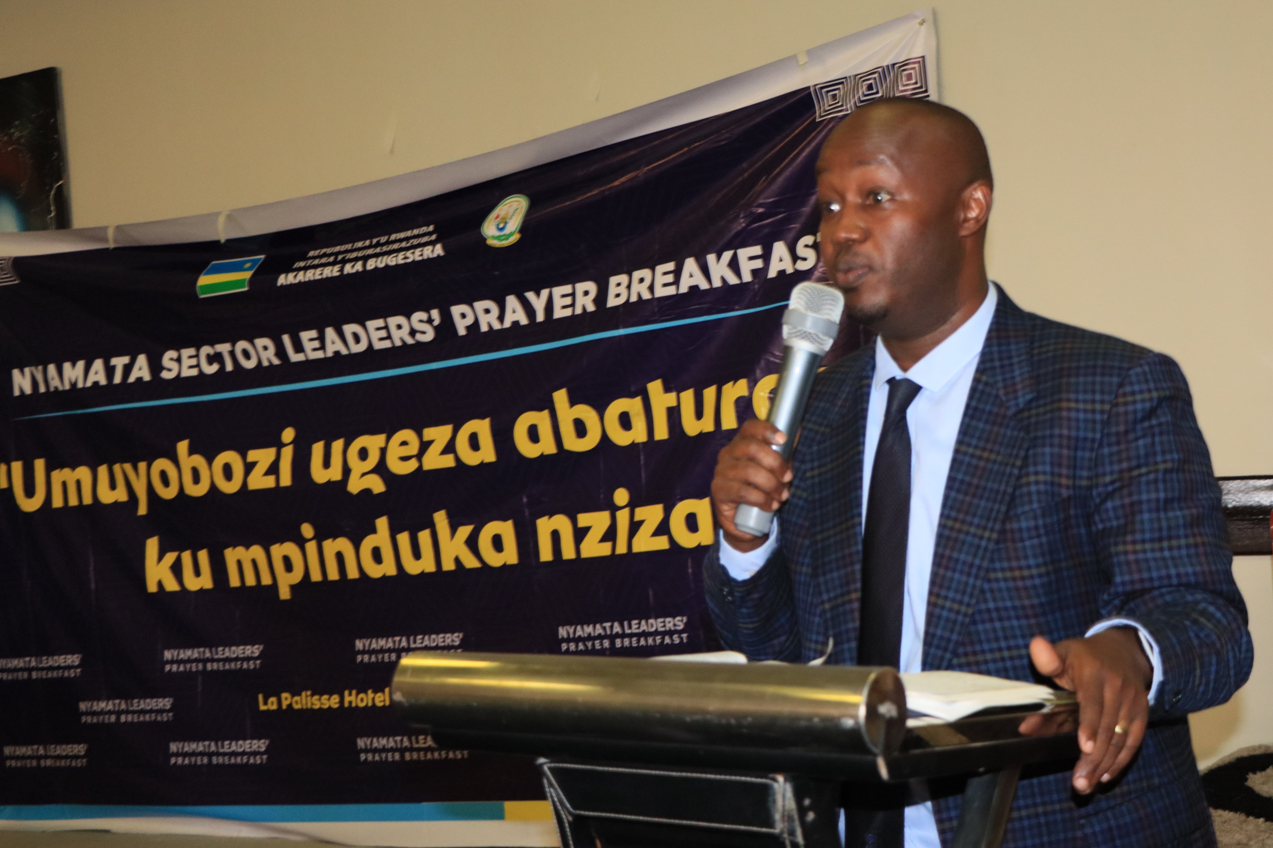 Ndahiro Moses Umuyobozi wa Rwanda Leaders Fellowship