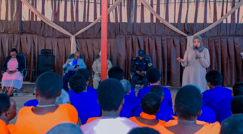 Depite Ndangiza aganira n