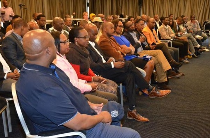 Abanyarwanda baba mu Buholandi basobanuriwe byinshi ku mikorere y