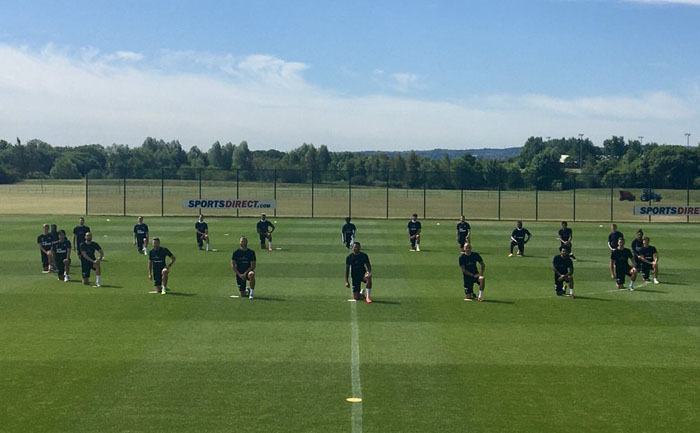 Ikipe ya New Castle na yo yifatanyije n'abandi