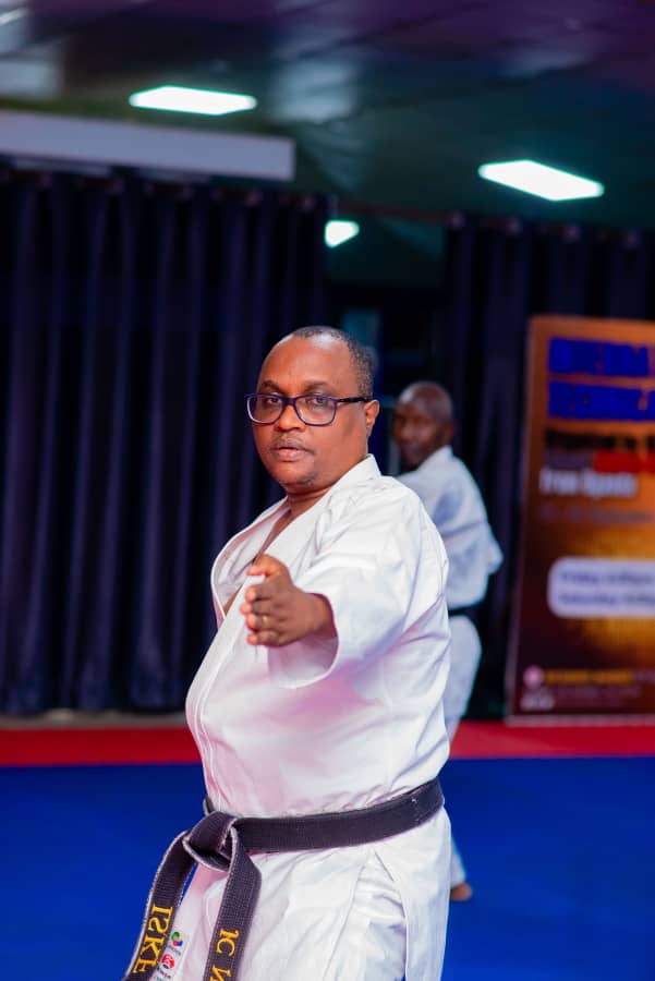 Ngabitsinze Jean-Chrysostome wabaye Minisitiri w'Ubucuruzi n'Inganda ari mu bitabiriye aya mahugurwa ku mukino wa Karate