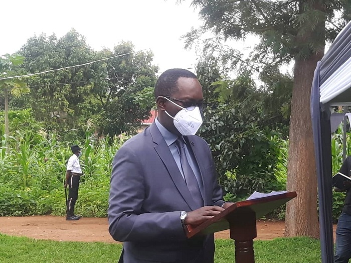 Minisitiri w'Ubuzima anenga ibitaro bya Kabgayi kubera guhisha amakuru y'ahari imibiri y'Abatutsi bishwe muri Jenoside