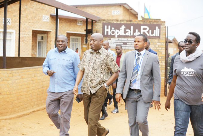 Minisitiri w'Intebe ubwo yasuraga ibitaro bya Ruli mu myaka itanu ishize, yashimye serivise bitanga