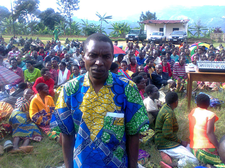 Ngirumukunzi avuga ko atazi icyo abamwangiriza imishinga bamuhora.