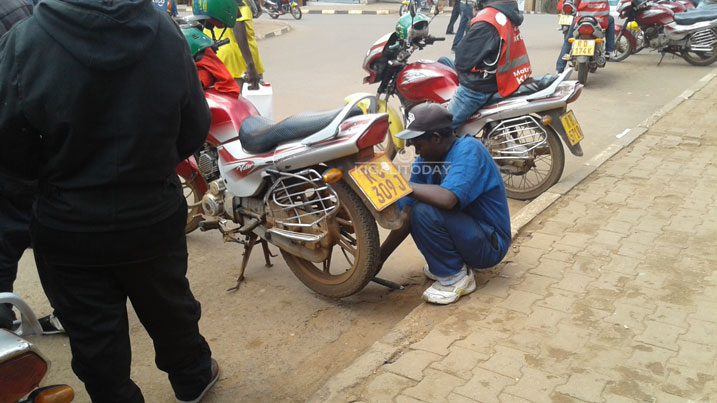 Si imodoka zihakorerwa gusa kuko uhasanga moto nyinshi zikeneye gukorwa