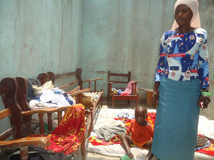 Ngo iyo imvura iguye bitwikira umutaka yahita bagashaka uko bihengeka.
