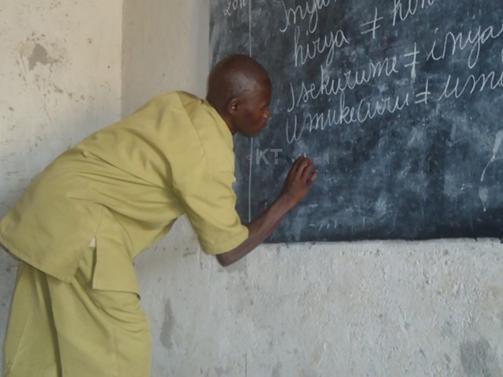 Ngango afite inyota yo kwiga kandi ngo arabishobora.