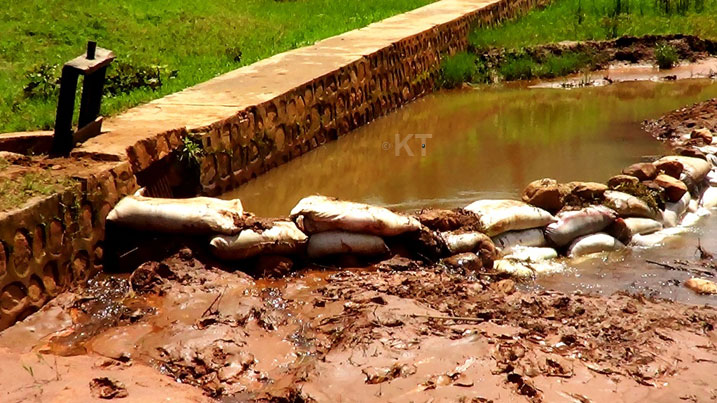 Nguko uko urugomero rwatangaga Kilowatt zisaga 20 ku munsi rusigaye rwifashe.