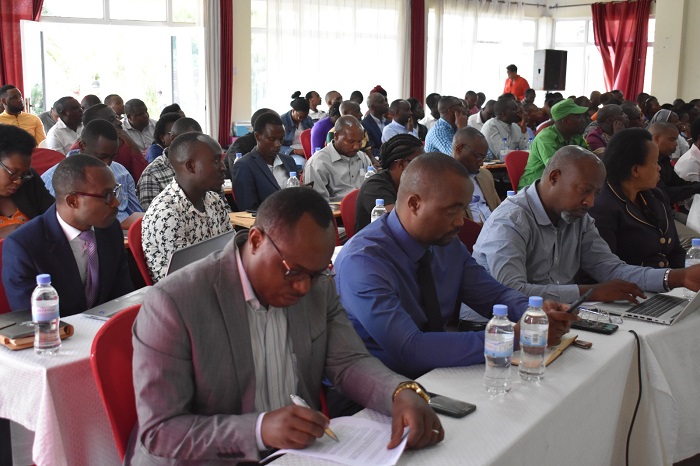 Ni ibiganiro byitabiriwe n'abantu mu nzego zitandukanye