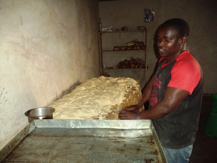 Ni nabo bayipondera bo ubwabo.