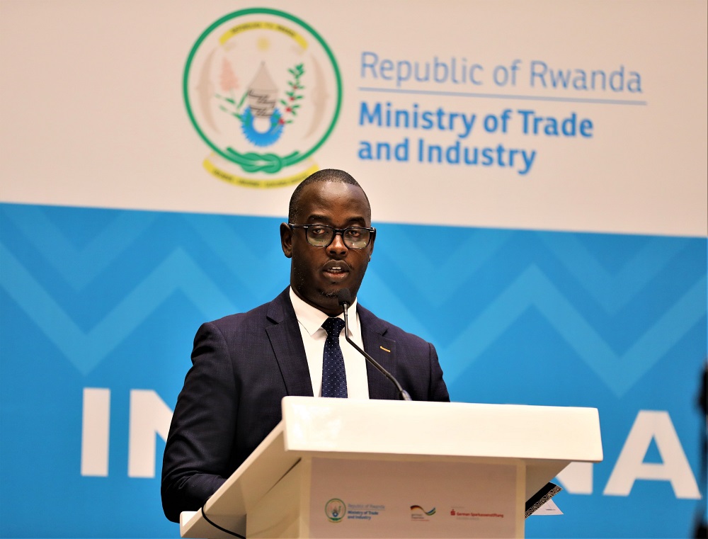 Umunyamabanga Uhoraho muri Minisiteri y'Ubucuruzi n'Inganda, Richard Niwenshuti