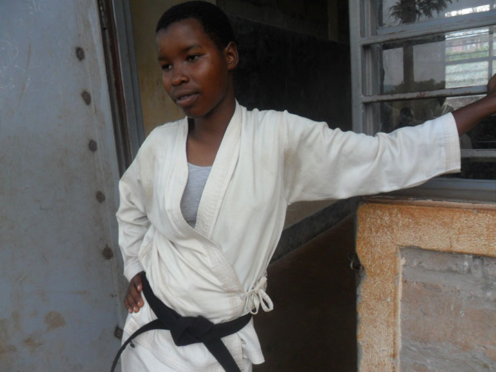 Niyigena amaze gutwara imidari umunani.