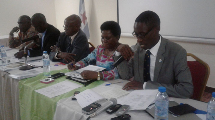 Nizeyimana avuga ko batazarekera kwamagana u Bufaransa igihe cyose buzaba bugikomeza gushinja ibinyoma abayobozi bakuru b