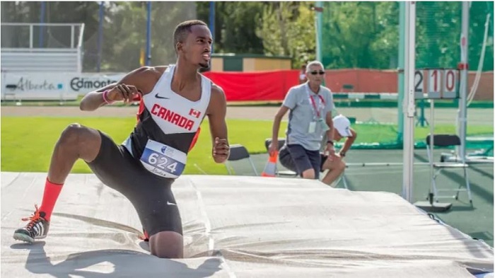 Steve Nkusi yari afite impano yo gusiganwa ku maguru