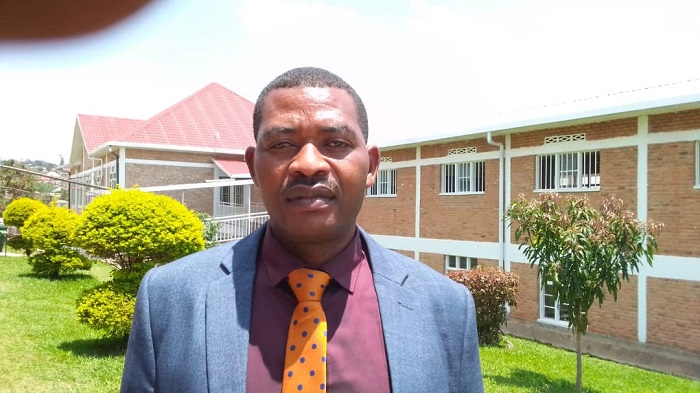 Umuyobozi w'Umudugudu wa Byimana, Emmanuel Nsengiyumva