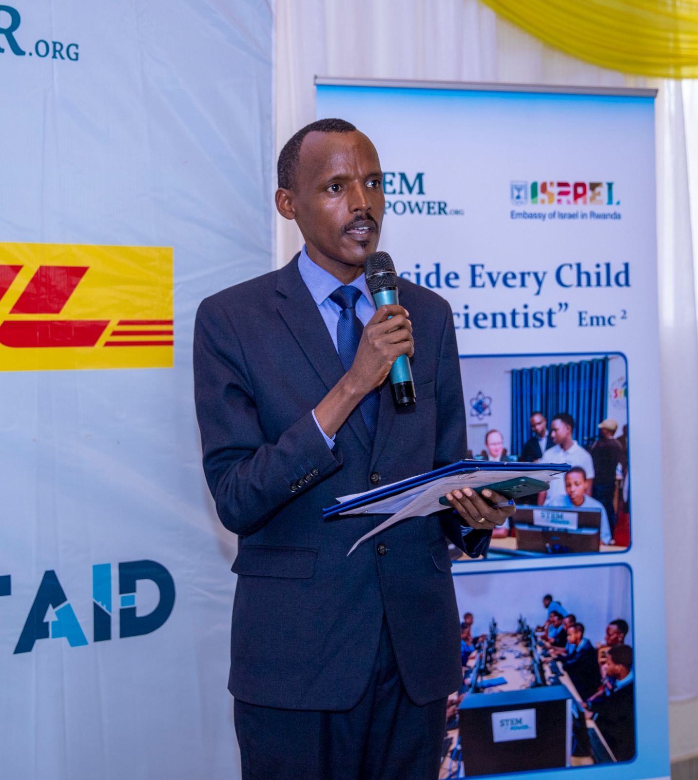 Nshimyimana Christophe wo muri EAR Butare avuga ko bafite intego yokwita ku bijyanye n'umwuka ariko bakareba n'ibijyanye n'umubiri