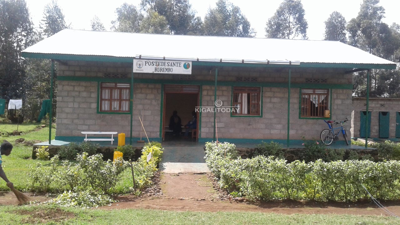 Abimuwe ku kirwa cya Bushongo ntibazongera kubura aho bivuriza kuko bubakiwe ivuriro mu mudugudu