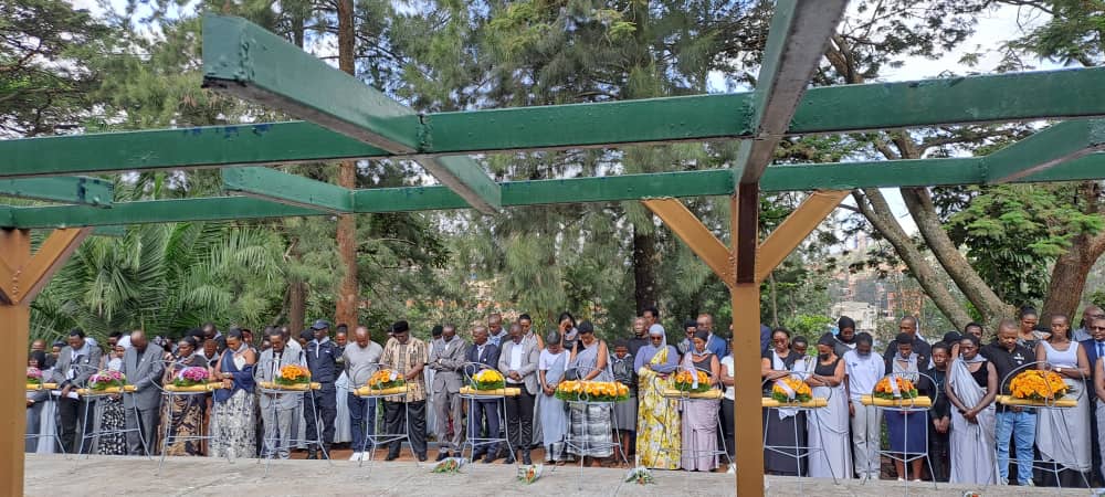 Bashyize indabo ku mva ziruhukiyemo ababo