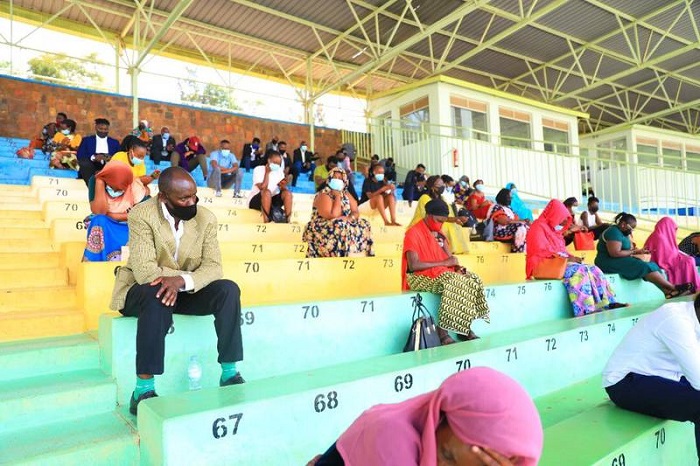 Abitabiriye uyu muhango bajyanywe muri Stade ya Nyamirambo gukangurirwa kwirinda icyorezo cya COVID-19