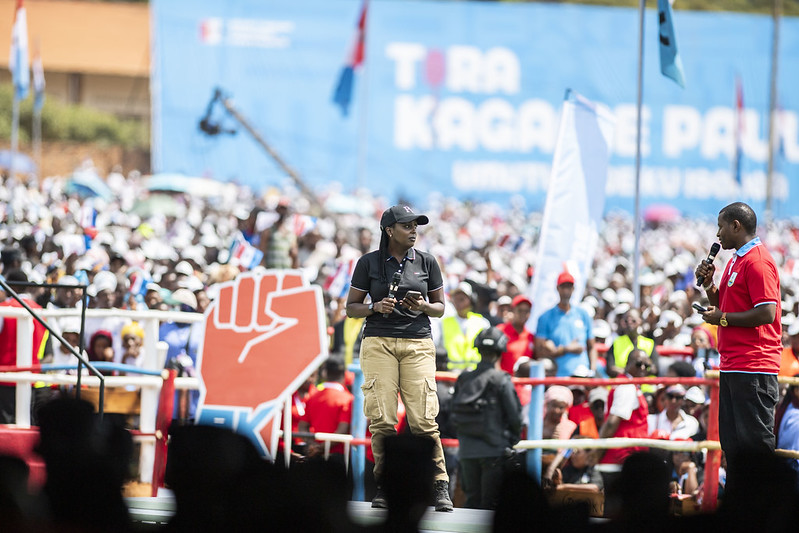 Abanyamakuru Nzeyimana Lucky na Isheja Sandrine ni bo bari bayoboye ibi birori (MC)