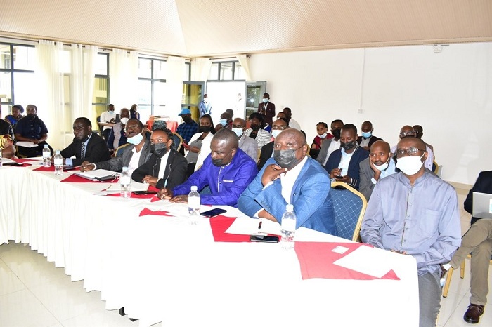 Abafatanyabikorwa baganiriye ku cyakorwa ngo akarere gakomeze gutera imbere