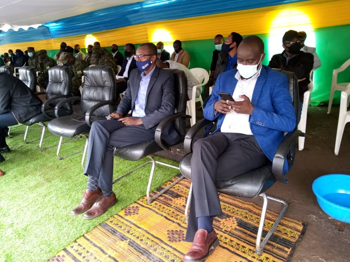 Abayobozi b'uturere twa Nyanza na Gisagara na bo bitabiriye igikorwa cyo guhemba Imboni z'umupaka